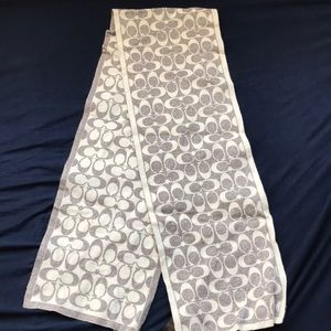 Coach Winter scarf